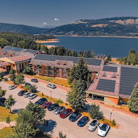 Radika Mountain Resort Mavrovo Exteriör bild