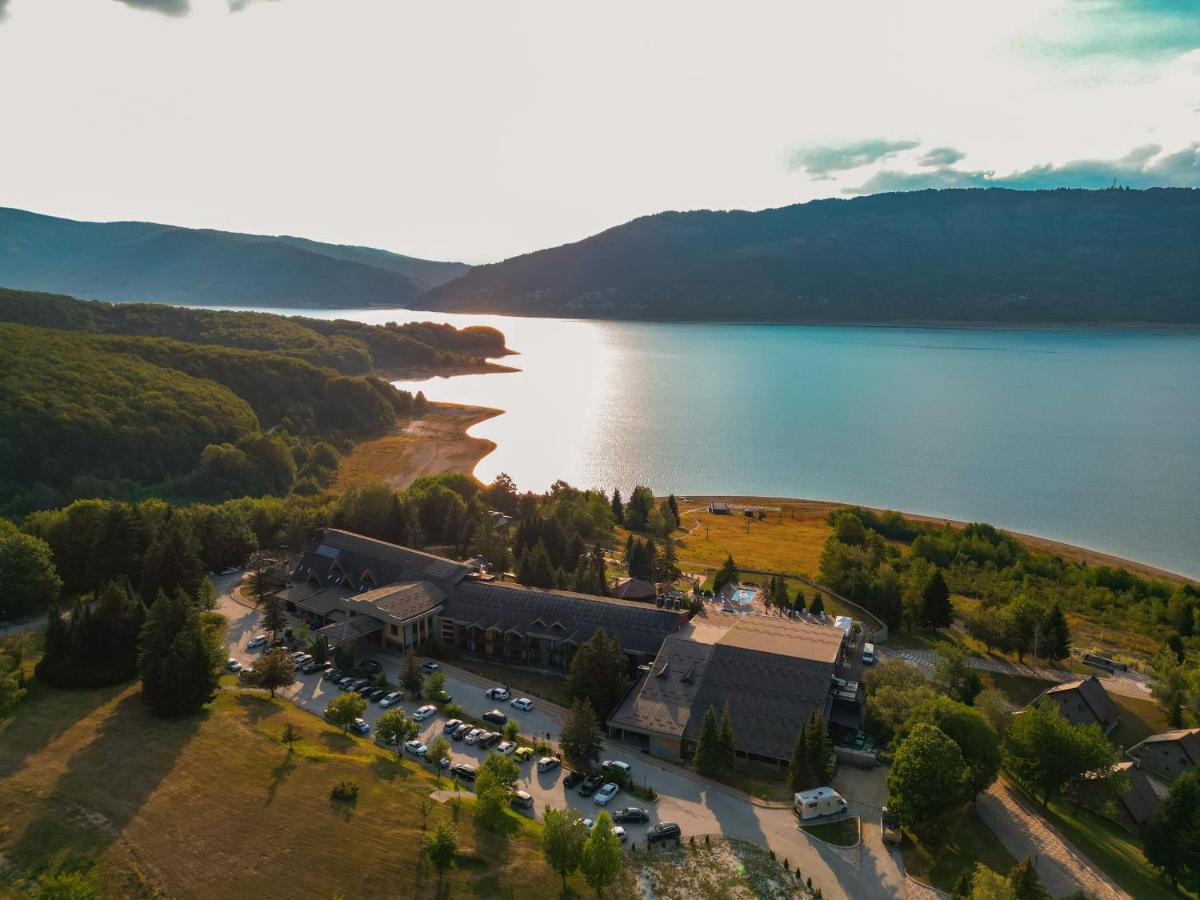Radika Mountain Resort Mavrovo Exteriör bild